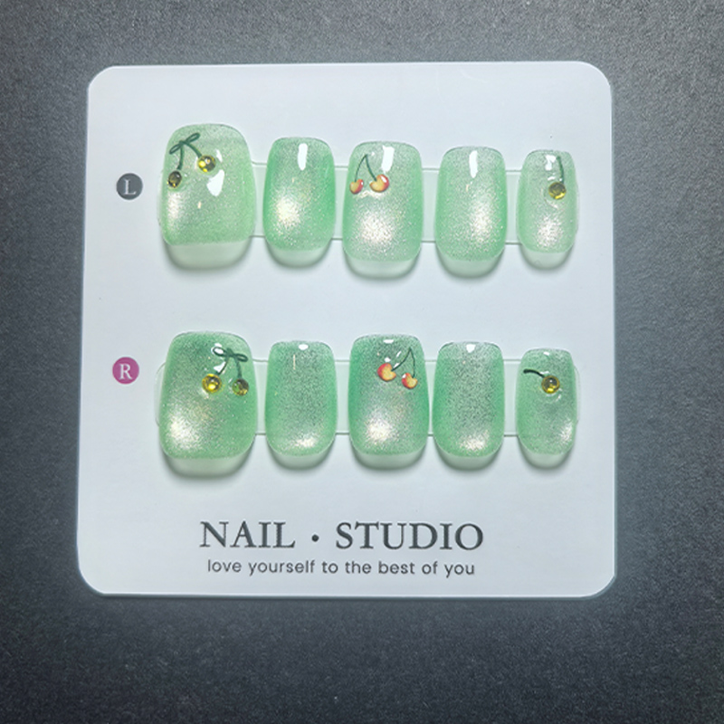 Cat Eye Press on Nails 10 stuk - Nail Art Eye Cat recensie en prijs