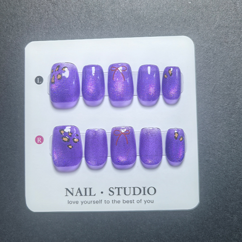 Cat Eye Press on Nails 10 stuk - Nail Art Eye Cat recensie en prijs