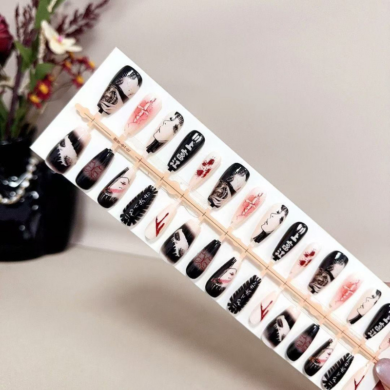 Kawakami Tomie manicure zoete  - Press On Nail Set recensie en prijs