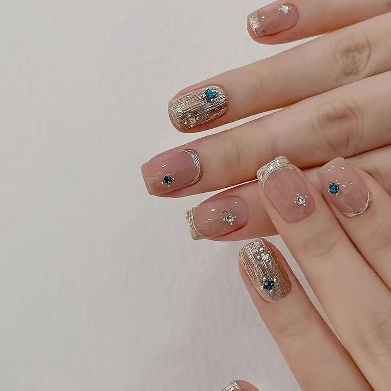 10 stuks korte vierkante Frans - Nail Art Eye Cat recensie en prijs